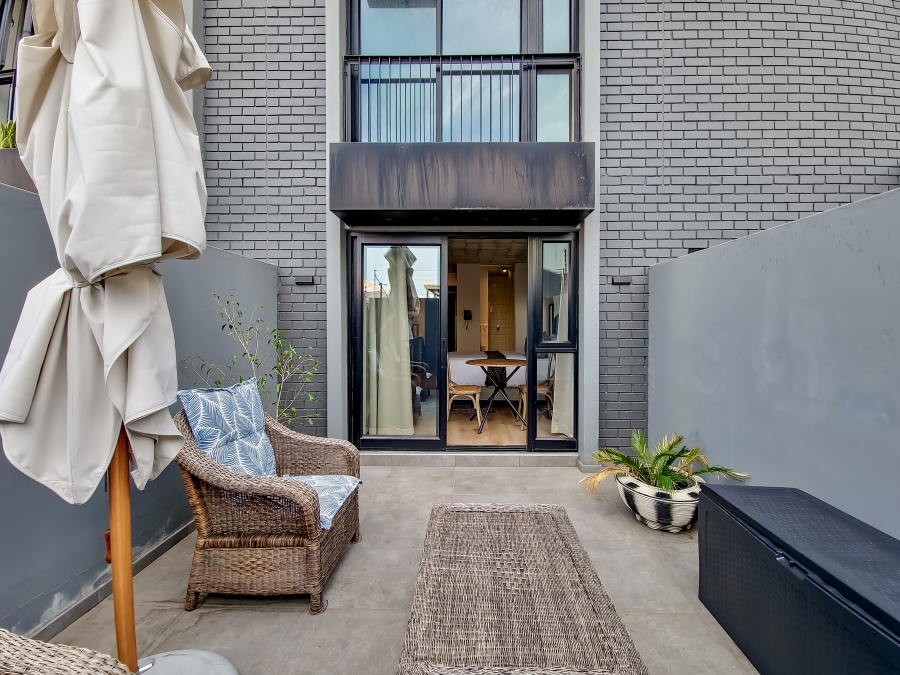 0 Bedroom Property for Sale in Sea Point Western Cape